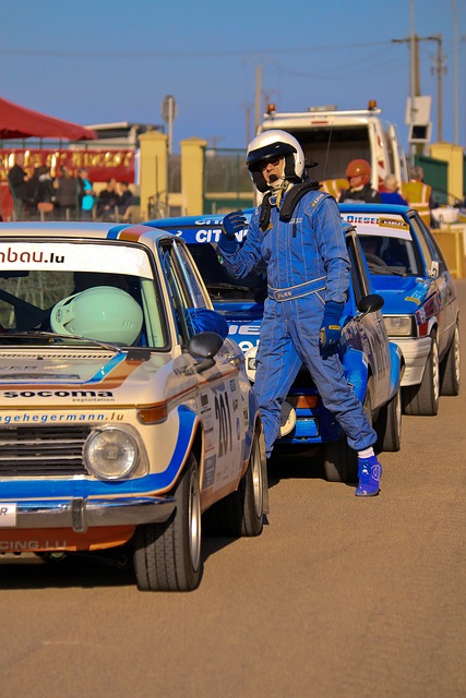 表现回应了 表现回应了